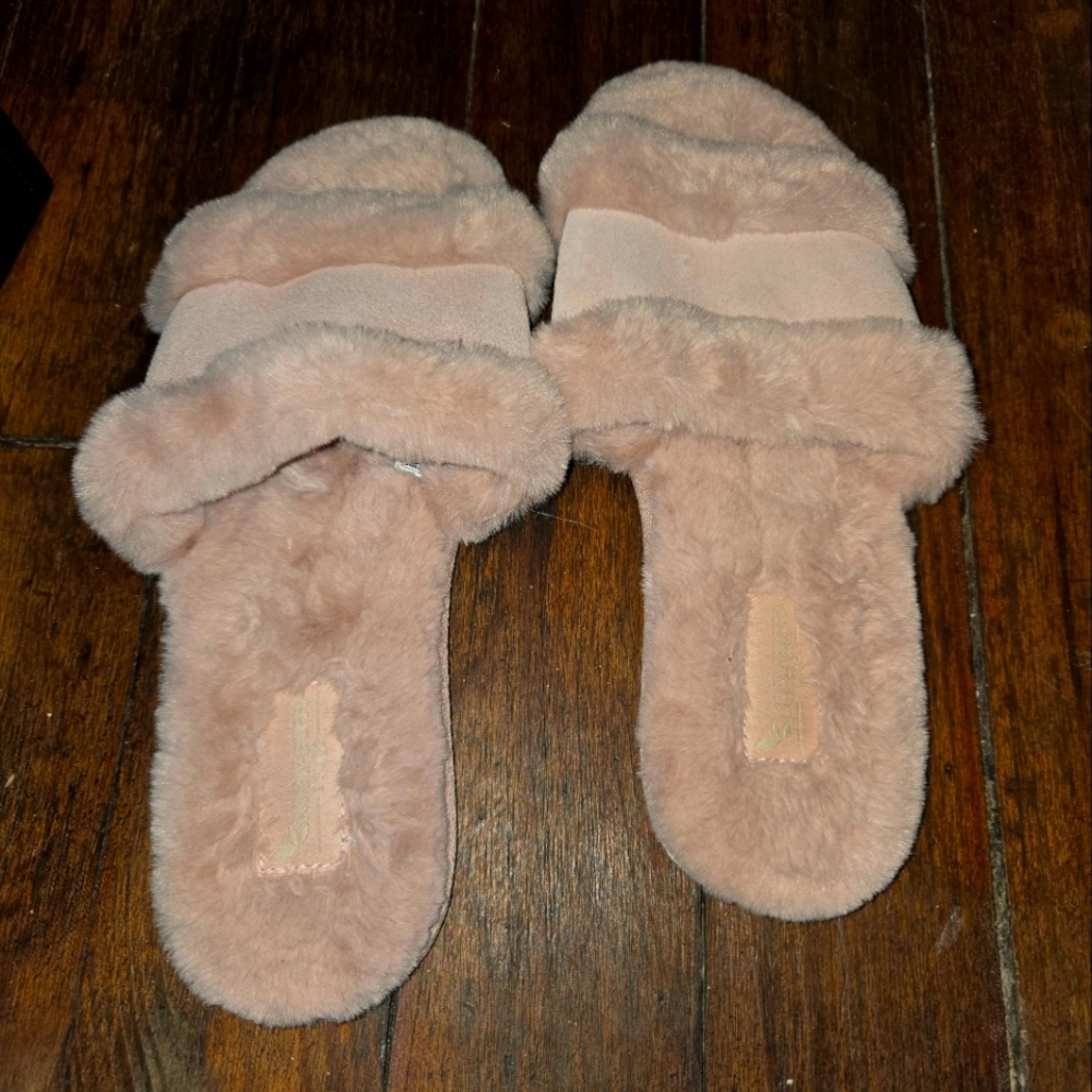 Koolaburra By Ugg Fuzzy Slippers Womens 6